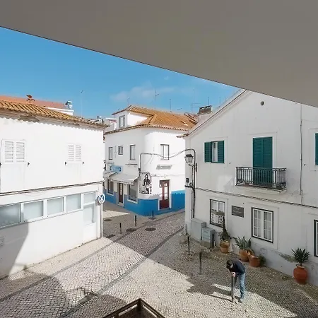 Casa Da Nina - By Sch דירה *